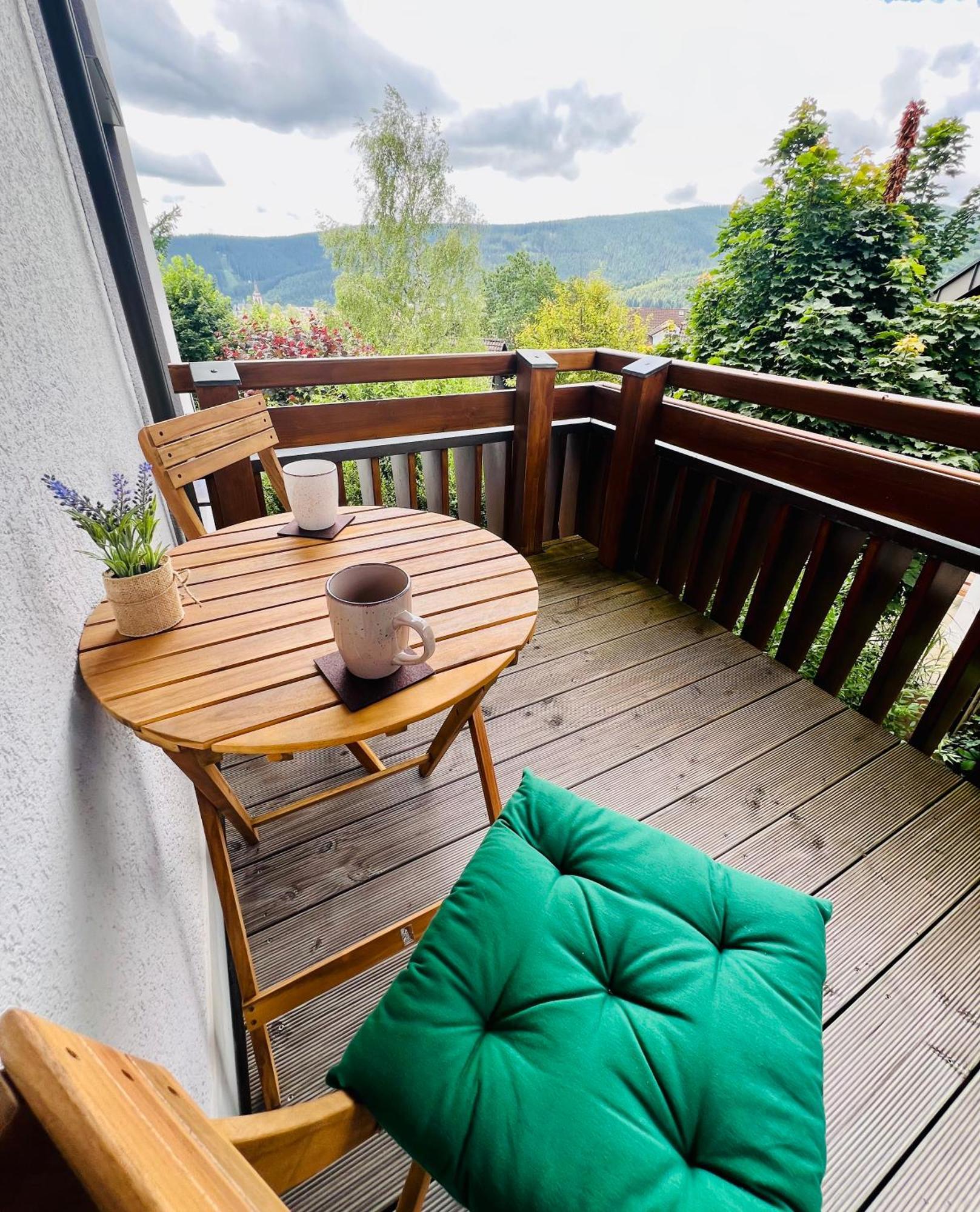 Ferienwohnung Panoramablick Mit Privatparkplatz, 2 Balkone Und 1,5 Baeder Titisee-Neustadt Exterior foto